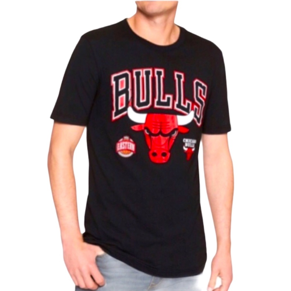 GAP Factory NBA Chicago Bulls Graphic Tee